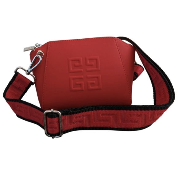 Givenchy Other - Givenchy beauty pouch